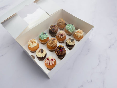 Box of Happiness ( Six Mini Cakes ) - Cuppin's