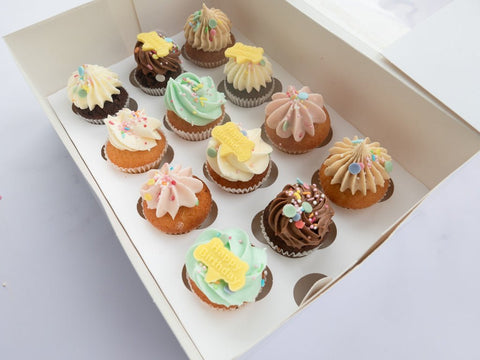 Box Spécial - 'Birthday sprinkles Cupcakes ' - Cuppin's