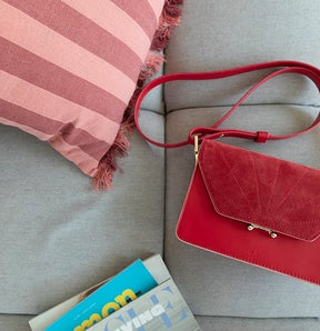 Sticky Sis Club - Shoulder Bag Rouge - Cuppin's